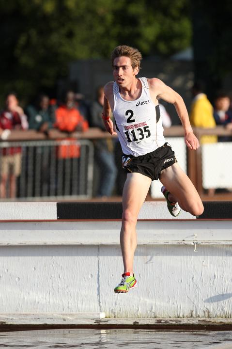 2010 Stanford Invite-College-140.JPG - 2010 Stanford Invitational, March 26-27, Cobb Track and Angell Field, Stanford,CA.